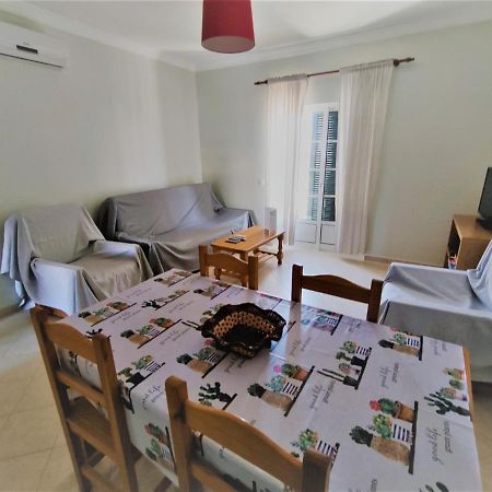 Vivenda Para Ferias Манта Рота Екстериор снимка