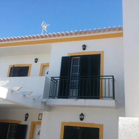 Vivenda Para Ferias Манта Рота Екстериор снимка